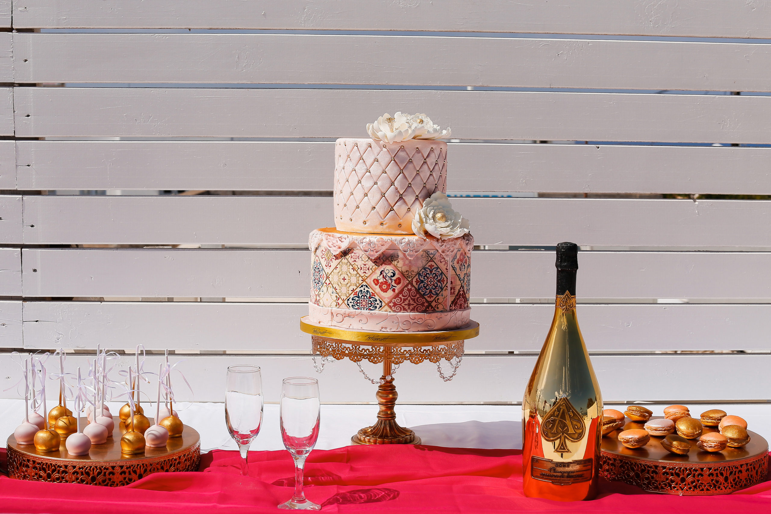 Asian-destination-wedding-planning-cake